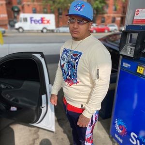 Meet your Posher, Bobby